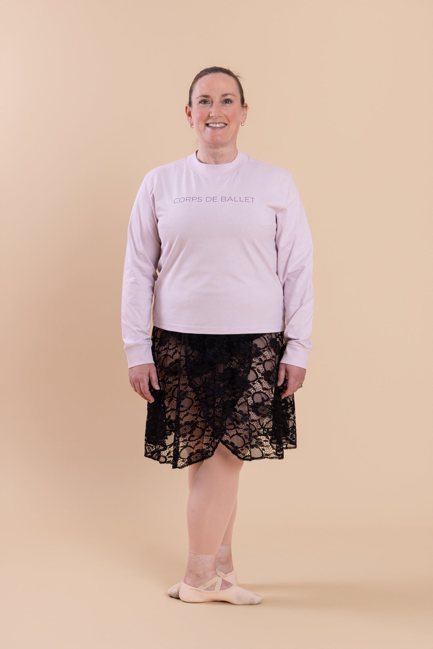 Corps de ballet warm up top